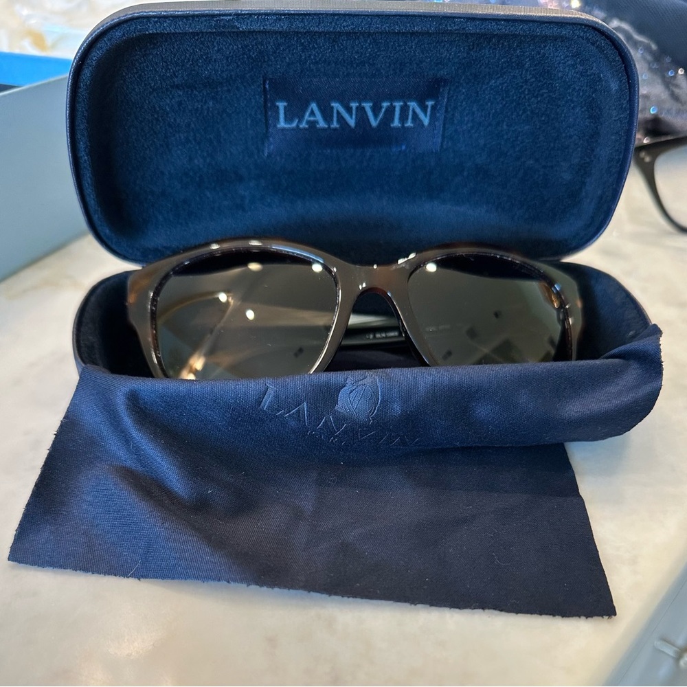 Lanvin Brown Sunglasses with Case